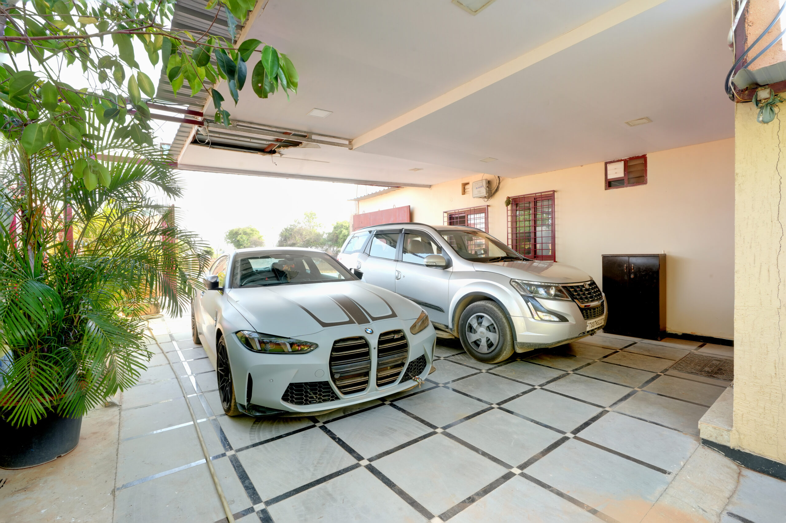 Garage